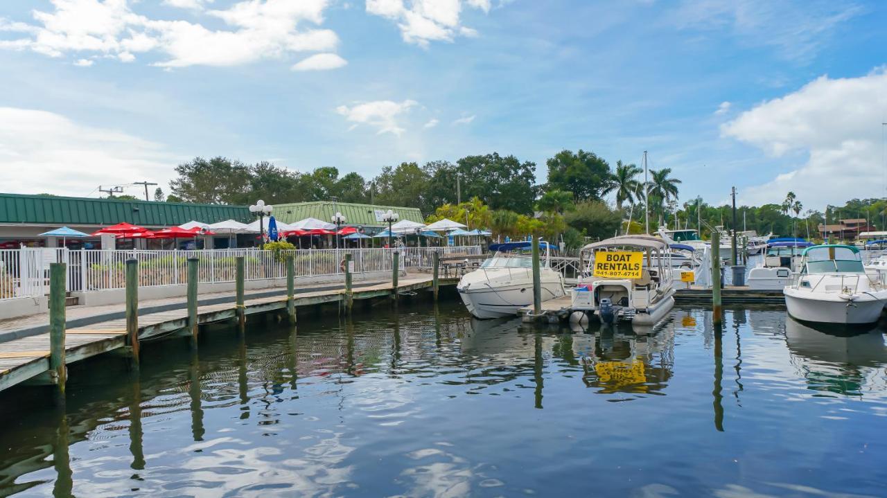 Heated Pool, Fireplace, 70" Tv, Waterfront & More! Sarasota Exterior photo