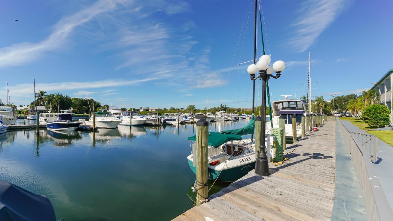 Heated Pool, Fireplace, 70" Tv, Waterfront & More! Sarasota Exterior photo