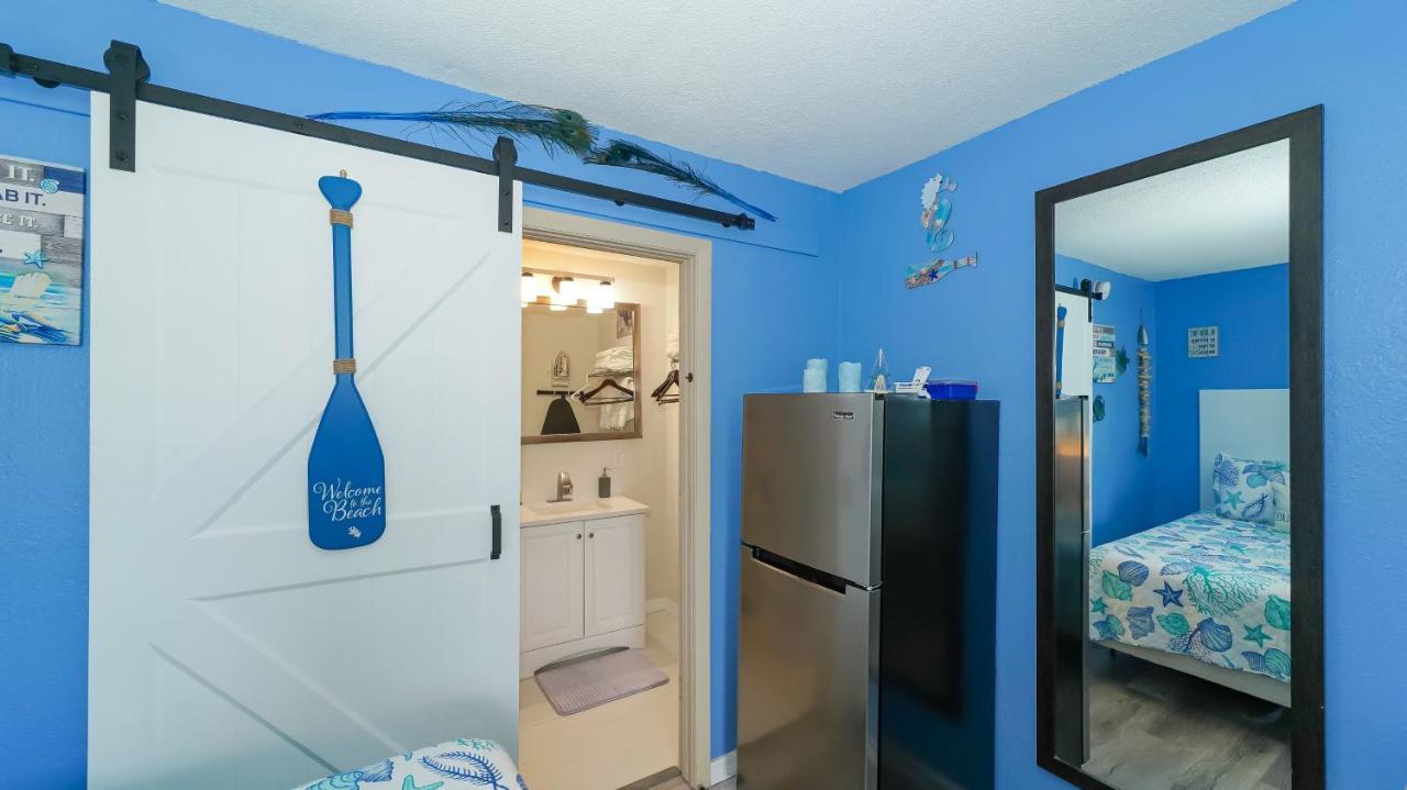 Heated Pool, Fireplace, 70" Tv, Waterfront & More! Sarasota Exterior photo